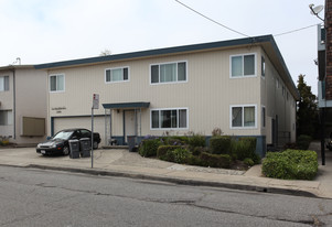 ST.Helena apartments in Millbrae, CA - Building Photo