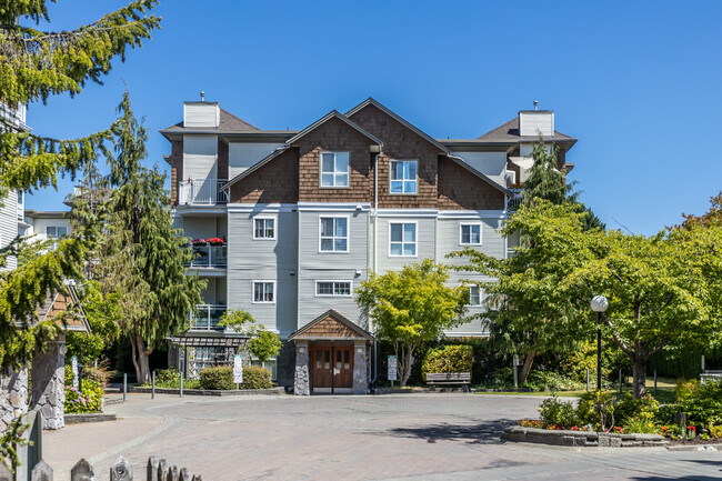 10188 155 St in Surrey, BC - Building Photo - Building Photo