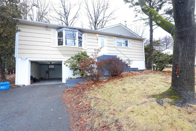 property at 11 Olin Dr
