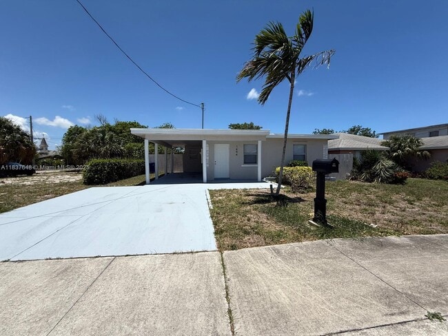 property at 1494 W 34th St