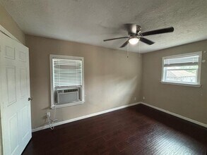 207 Frawley St in Houston, TX - Building Photo - Building Photo