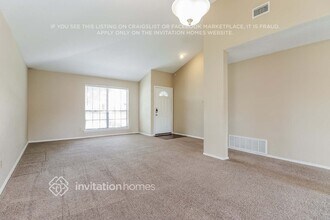 1741 Canterbury Ln in Lewisville, TX - Foto de edificio - Building Photo