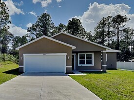 2660 W Gifford Ln in Citrus Springs, FL - Building Photo