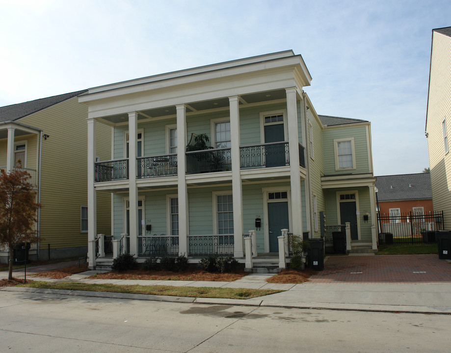 750 St Mary Dr in New Orleans, LA - Building Photo