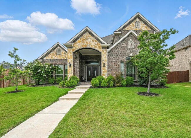 property at 13923 Hopewell Dr