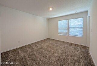 5938 Lakeside Dr in Jacksonville, FL - Building Photo - Building Photo