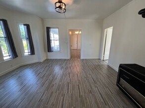 471 Central St in Manchester, NH - Building Photo - Building Photo