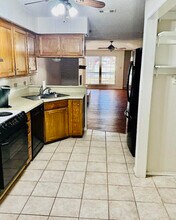 1817 Crooked Ln in Fort Worth, TX - Building Photo - Building Photo