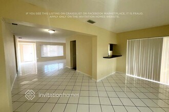 9394 NW 19th Pl in Sunrise, FL - Building Photo - Building Photo