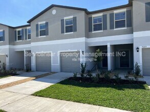 9605 Mulberry Marsh Ln in Sun City Center, FL - Building Photo - Building Photo