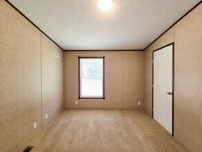 10754 Lake Shore Dr in Conroe, TX - Building Photo - Building Photo