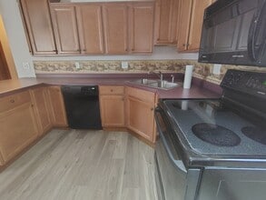 615 Lake St, Unit 617 in Baraboo, WI - Building Photo - Building Photo