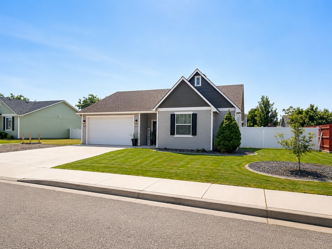property at 4212 Laredo Dr