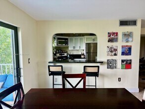 1225 West Ave in Miami Beach, FL - Building Photo - Building Photo