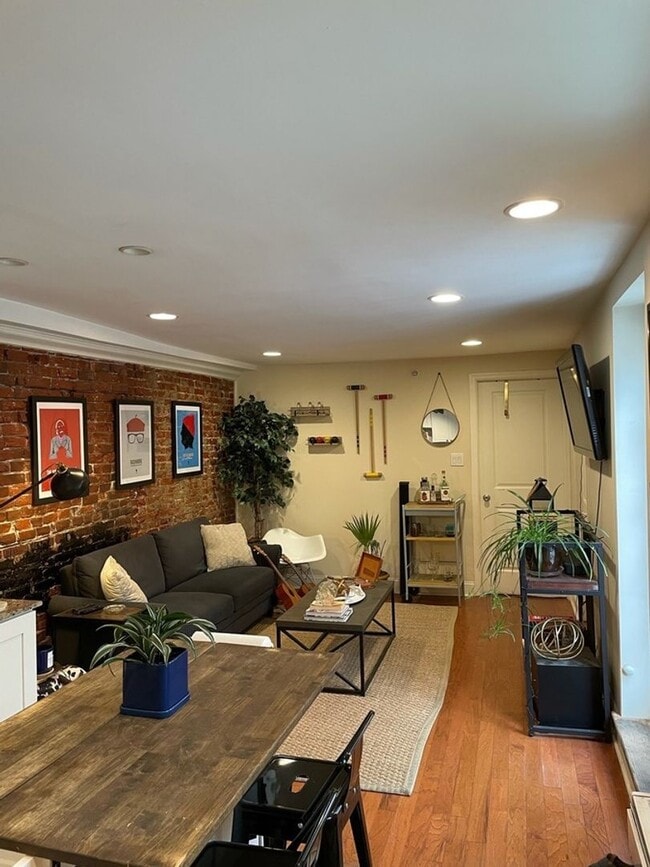 1708 S 4th St in Philadelphia, PA - Building Photo - Building Photo