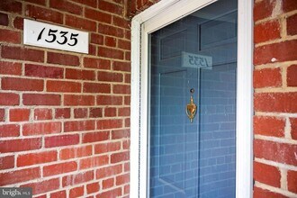 1535 Mt Eagle Pl in Alexandria, VA - Building Photo - Building Photo