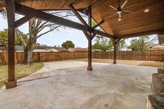 5917 Highcrest Dr in Garland, TX - Building Photo - Building Photo
