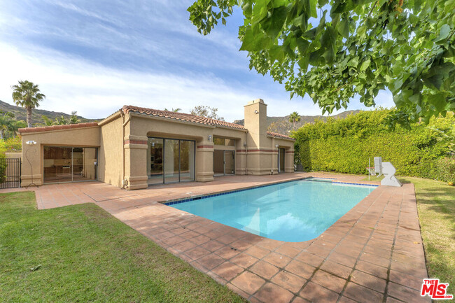 property at 3516 Malibu Country Dr