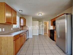 7222 Winter Song Dr in Magnolia, TX - Foto de edificio - Building Photo