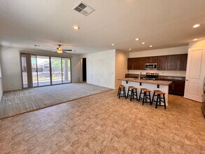 786 W Palo Verde Dr in Casa Grande, AZ - Building Photo - Building Photo