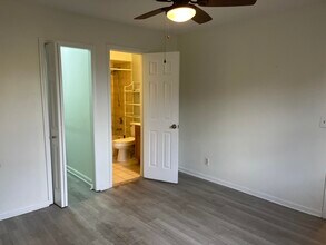 491 SW Curtis St in Port St. Lucie, FL - Building Photo - Building Photo