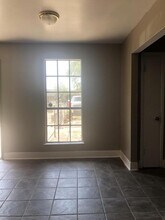 12427 Shay Ave in Baton Rouge, LA - Building Photo - Building Photo