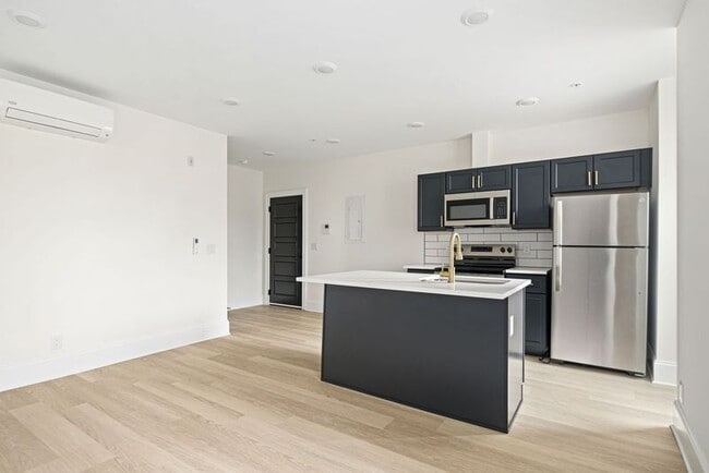 property at 1913 Wallace St