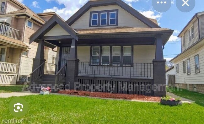 property at 3940 N 27th St