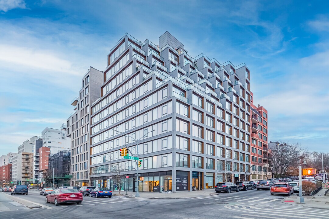 275 4th Ave in Brooklyn, NY - Building Photo