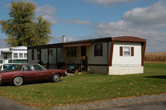 Green Acres in Chambersburg, PA - Building Photo - Building Photo