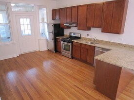 3919 Greenview N Ave, Unit 2R in Chicago, IL - Building Photo