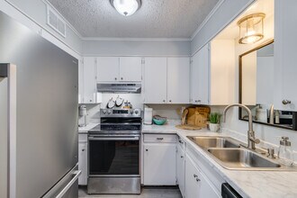 129 Ridgedale Dr, Unit #2 in West Monroe, LA - Building Photo - Building Photo