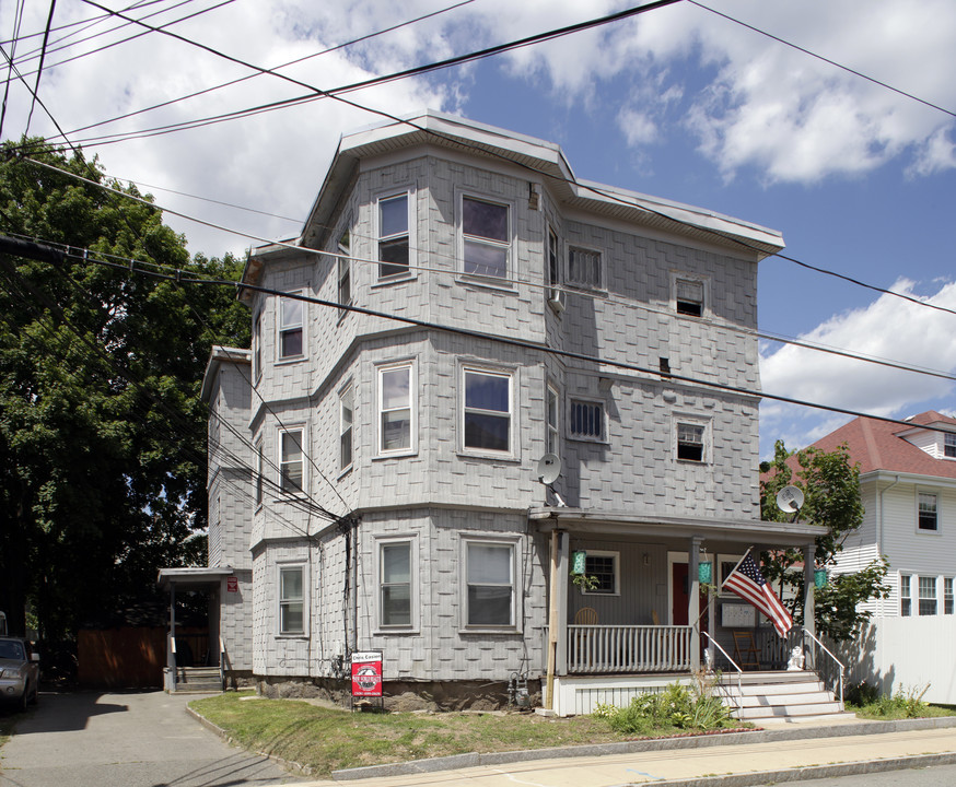 61 Market St in Brockton, MA - Foto de edificio