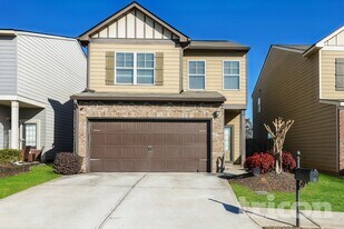 3140 Broadleaf Trail Rd in Fairburn, GA - Building Photo