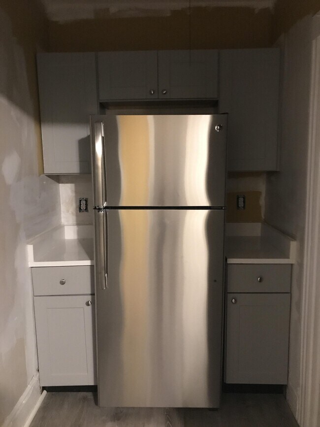 17A Gordon St, Unit 1 in Boston, MA - Building Photo - Building Photo