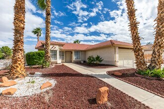 2801 Marathon Dr in Henderson, NV - Building Photo - Building Photo