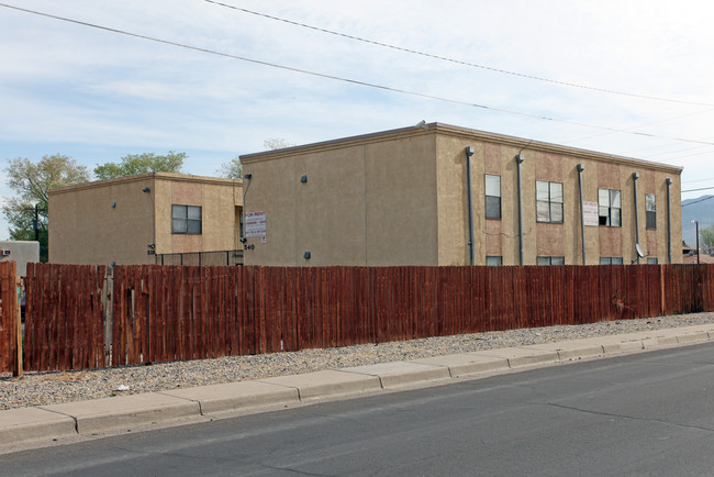 538-540 Ortiz Dr SE in Albuquerque, NM - Foto de edificio - Building Photo