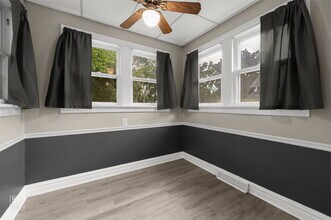 534 Palace St in Aurora, IL - Building Photo - Building Photo