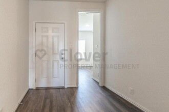 1322 Cool River Ct in New Braunfels, TX - Building Photo - Building Photo