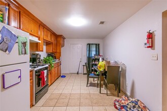 4905 Kashmere St-Unit -A in Houston, TX - Building Photo - Building Photo