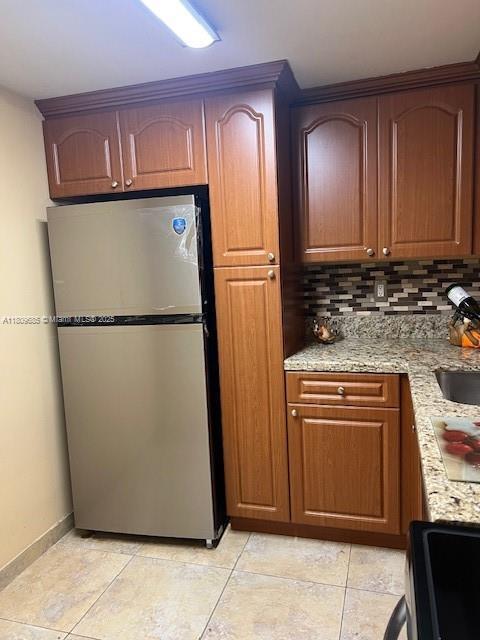 9611 SW 77th Ave in Miami, FL - Building Photo - Building Photo