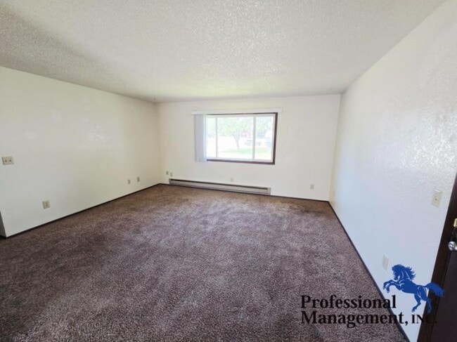 1361 Easy St in Billings, MT - Building Photo - Building Photo