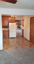 4220 S 38th St in Lincoln, NE - Building Photo - Building Photo