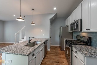 660 Bryan St SE-Unit -A in Atlanta, GA - Building Photo - Building Photo