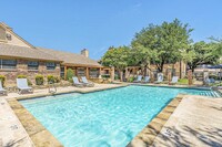 The Arbors of Euless Apartments photo'