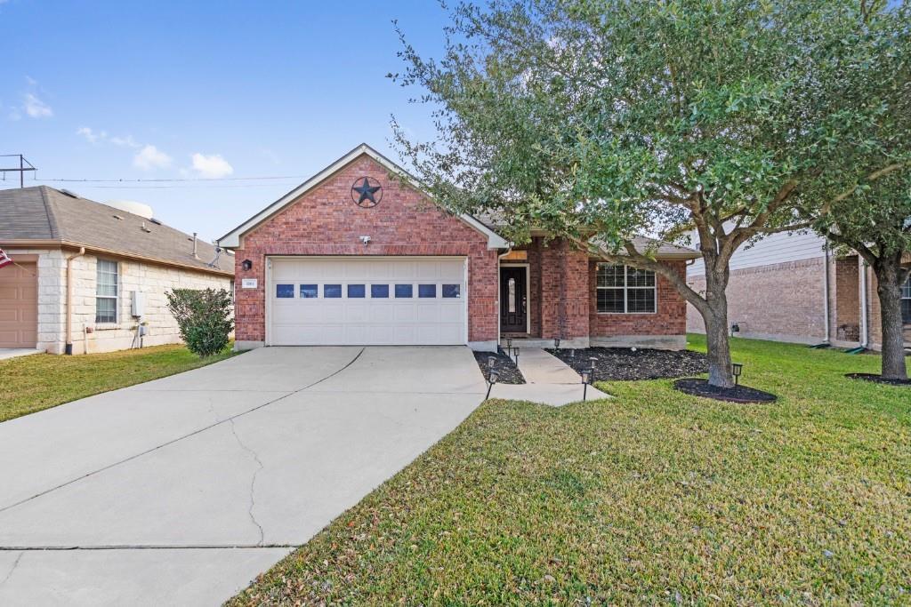 1161 Stone Rim Loop in Buda, TX - Building Photo