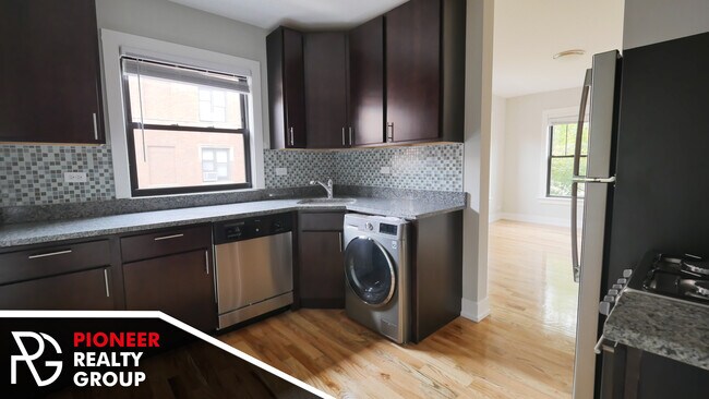 2850 N Mildred Ave, Unit 1