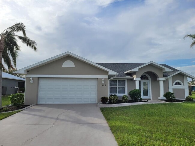 property at 1128 SW 45th Terrace
