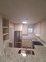8906 Ilona Ln in Houston, TX - Building Photo
