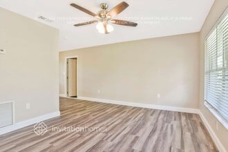 316 E Rose Ln in Lady Lake, FL - Building Photo - Building Photo